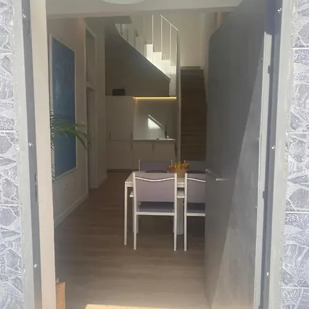 Solarium House