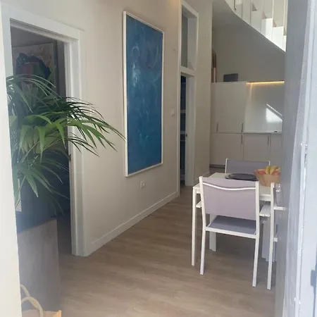 Solarium House Apartment *